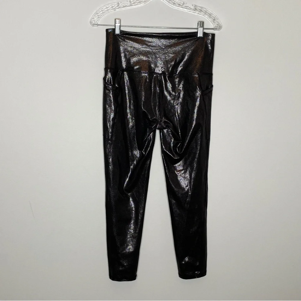 DSG Black Sliver Metallic Side Pocket Leggings